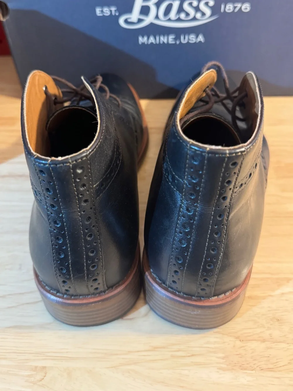 G.H. Bass & Co. Black Leather Chukka Brady Boots Size 8D